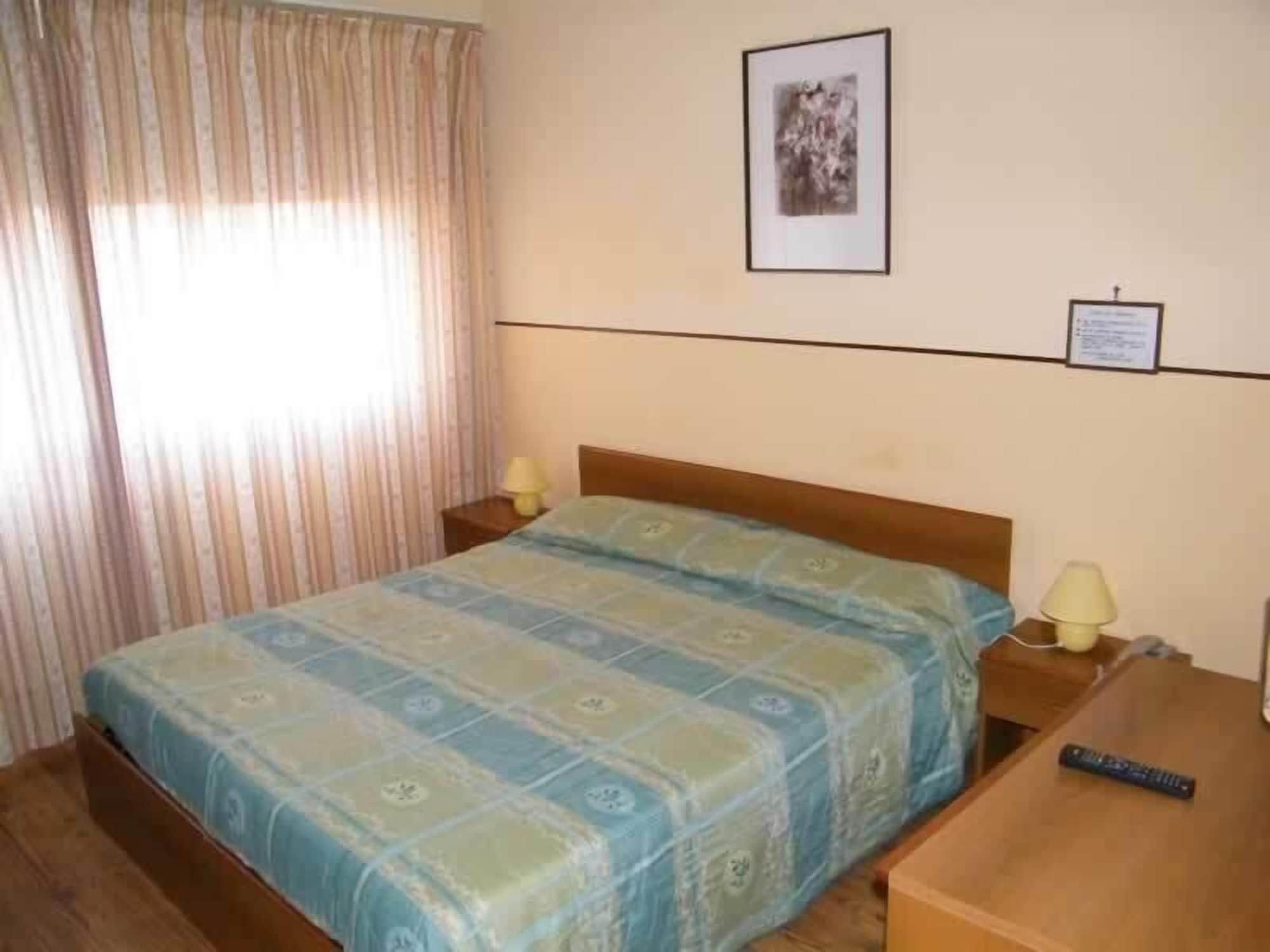 Hotel Riviera Sanremo Bagian luar foto