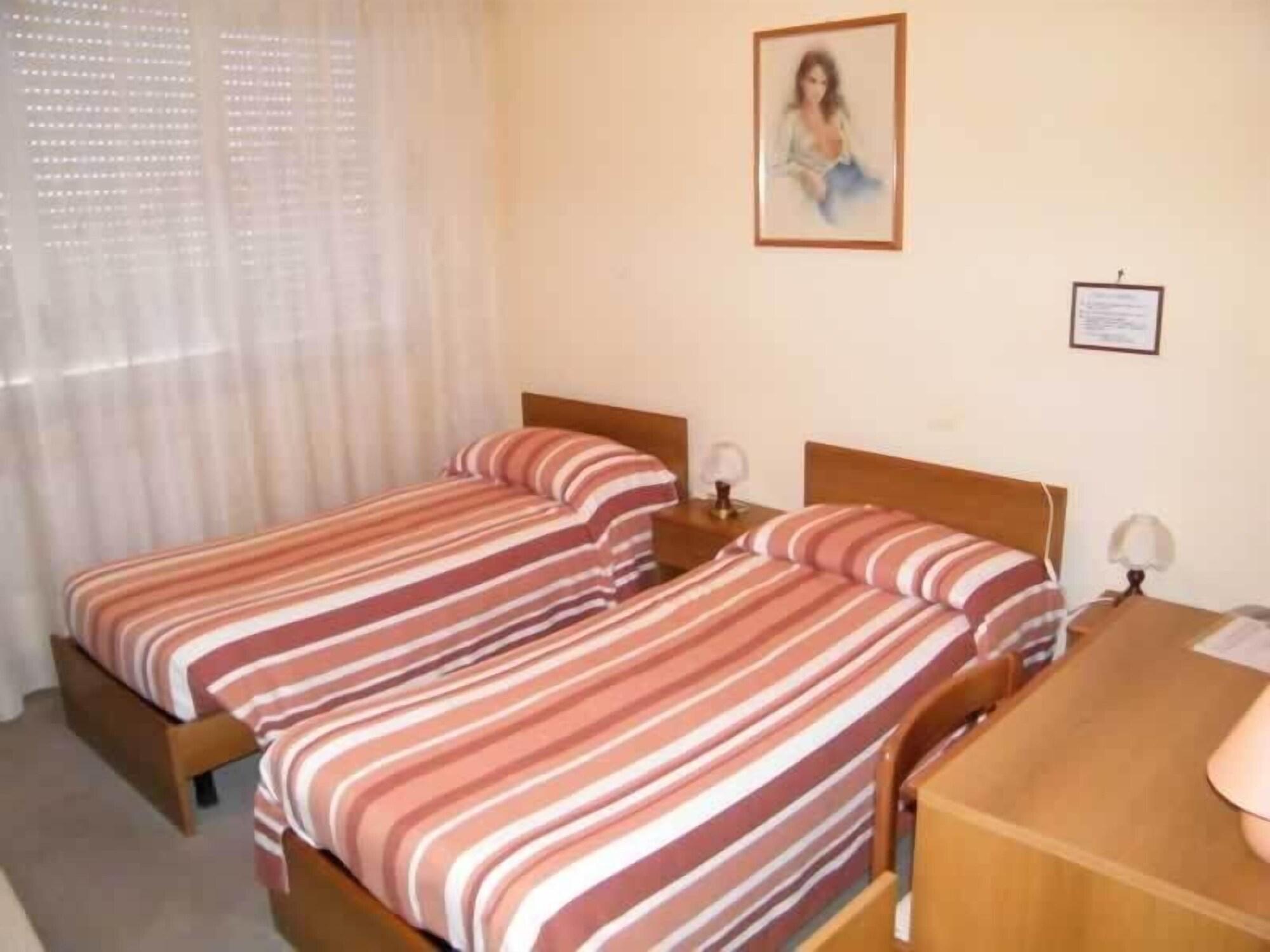 Hotel Riviera Sanremo Bagian luar foto